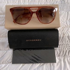 Like New Burberry Sunglasses